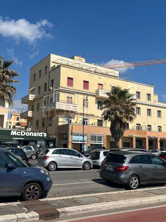 appartamento in affitto a Roma in zona Ostia