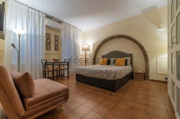 appartamento in affitto a Roma in zona Parione/Sant'Eustachio