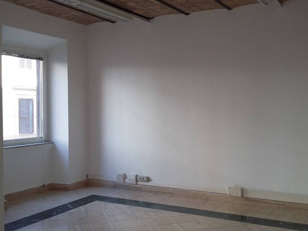 ufficio in affitto a Roma in zona Salario