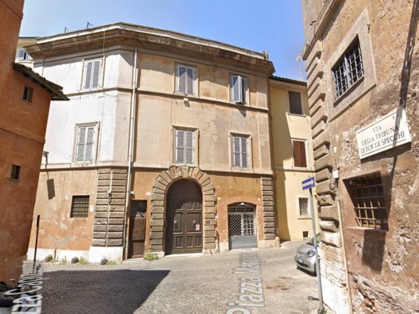 appartamento in affitto a Roma in zona Pigna - Sant'Angelo