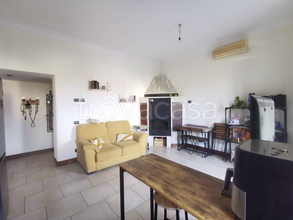 appartamento in affitto a Roma in zona Torre Maura