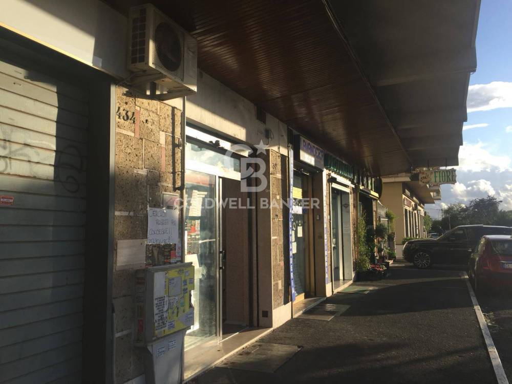 locale commerciale in affitto a Roma in zona Primavalle