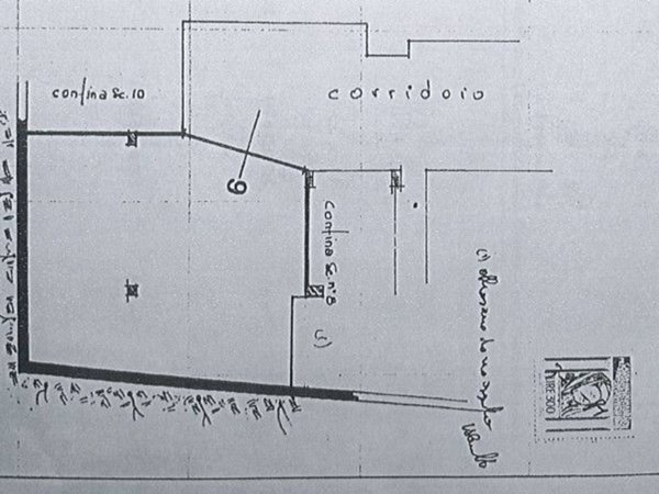 negozio in affitto a Roma in zona Casal Morena