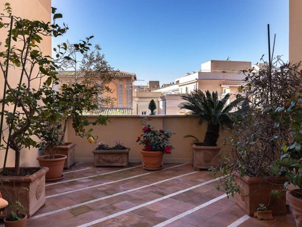 appartamento in affitto a Roma in zona Campo Marzio