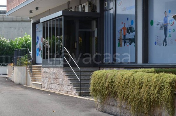 ufficio in affitto a Roma in zona Cinecittà