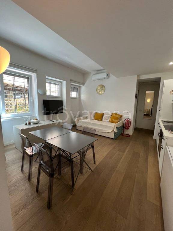 appartamento in affitto a Roma in zona EUR