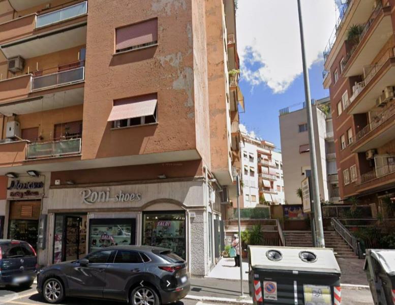 locale commerciale in affitto a Roma in zona Aurelio