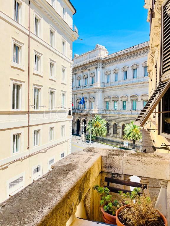 appartamento in affitto a Roma in zona Rione Monti/Campitelli