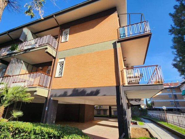 appartamento in affitto a Roma in zona Osteria del Curato