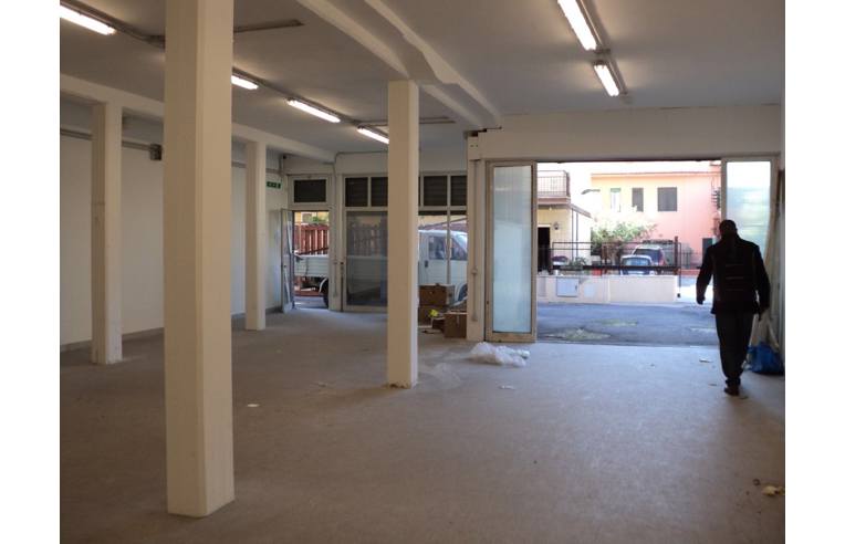 locale commerciale in affitto a Roma in zona Castel Giubileo