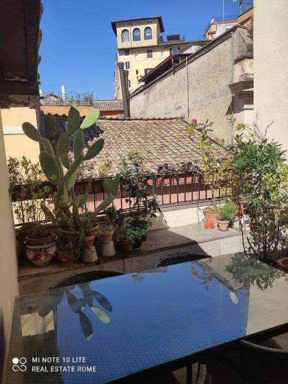 appartamento in affitto a Roma in zona Parione/Sant'Eustachio