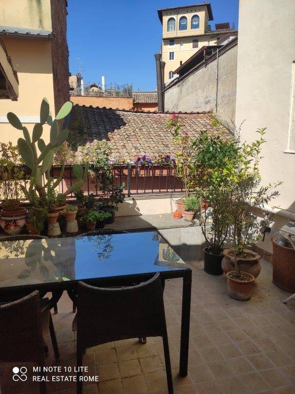 appartamento in affitto a Roma in zona Parione/Sant'Eustachio
