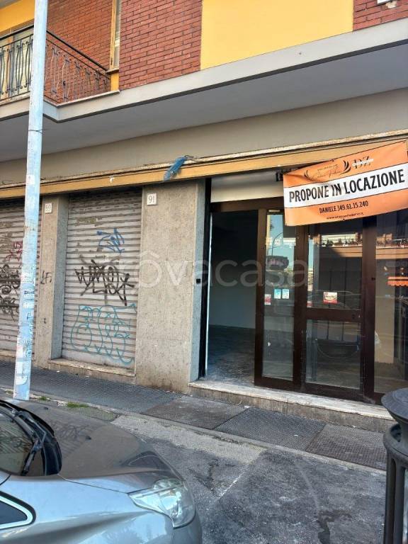 negozio in affitto a Roma in zona Collatino