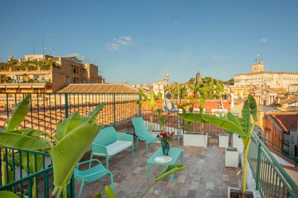 appartamento in affitto a Roma in zona Trevi-Colonna