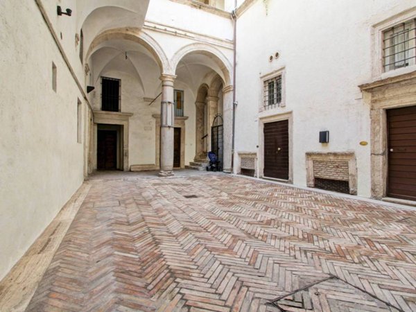 appartamento in affitto a Roma in zona Centro Storico