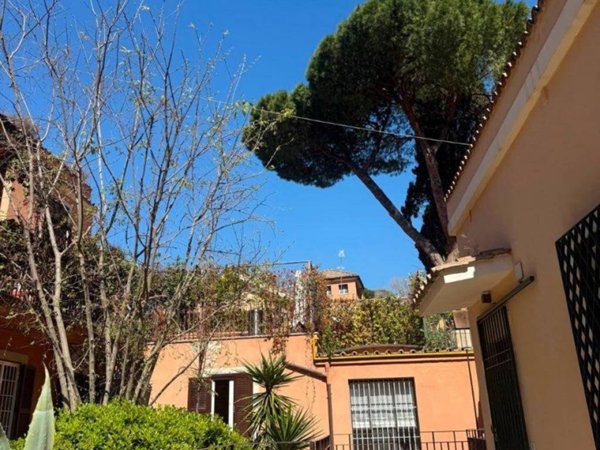 appartamento in affitto a Roma in zona Centro Storico