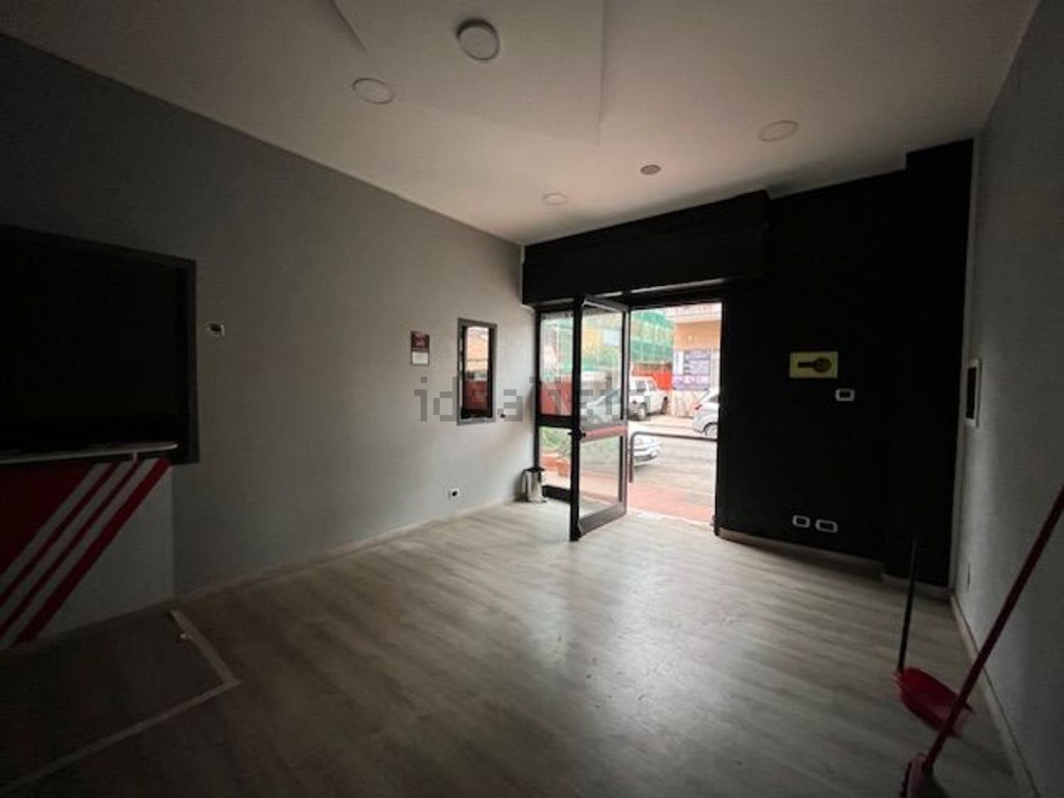 locale commerciale in affitto a Roma in zona Dragona/Bagnoletto