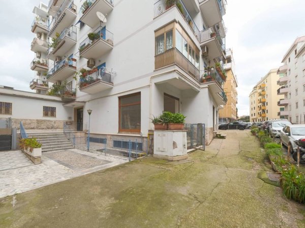 negozio in affitto a Roma in zona Pietralata