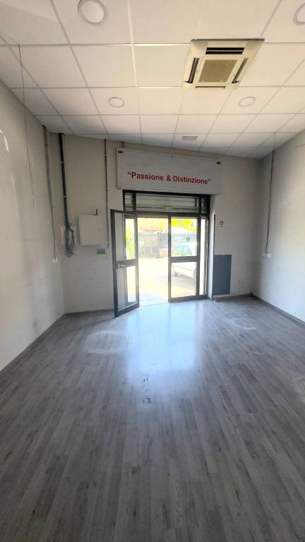 negozio in affitto a Roma in zona Alessandrino