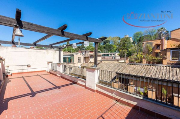 appartamento in affitto a Roma in zona Campo Marzio