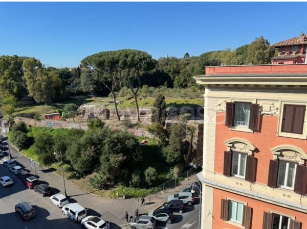 appartamento in affitto a Roma in zona Rione Monti/Campitelli