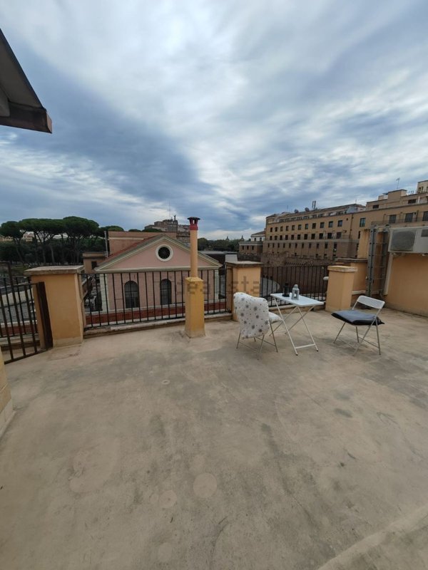 appartamento in affitto a Roma in zona Rione Borgo