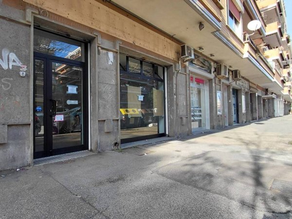 negozio in affitto a Roma in zona Ostia