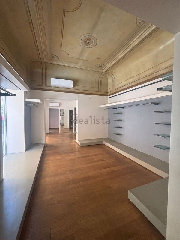 locale commerciale in affitto a Roma in zona Campo Marzio