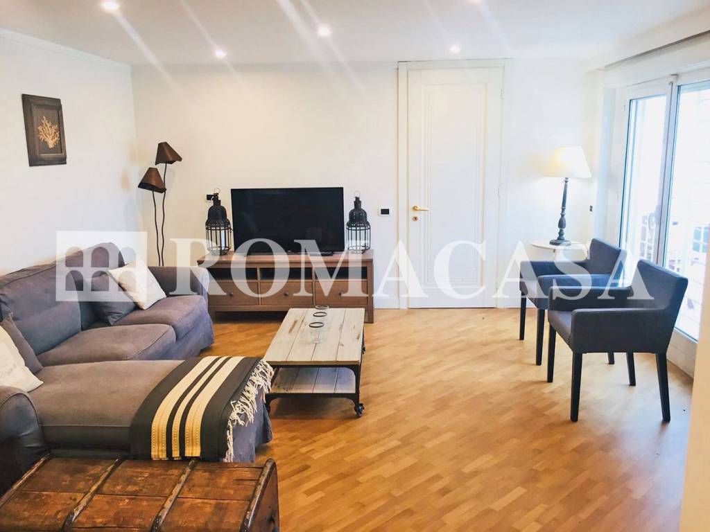 appartamento in affitto a Roma in zona EUR