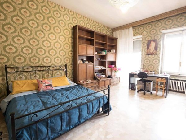 negozio in affitto a Roma in zona Don Bosco