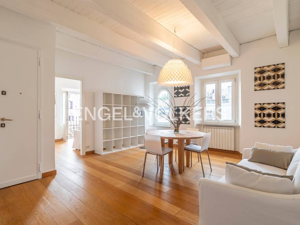 appartamento in affitto a Roma in zona Rione Regola