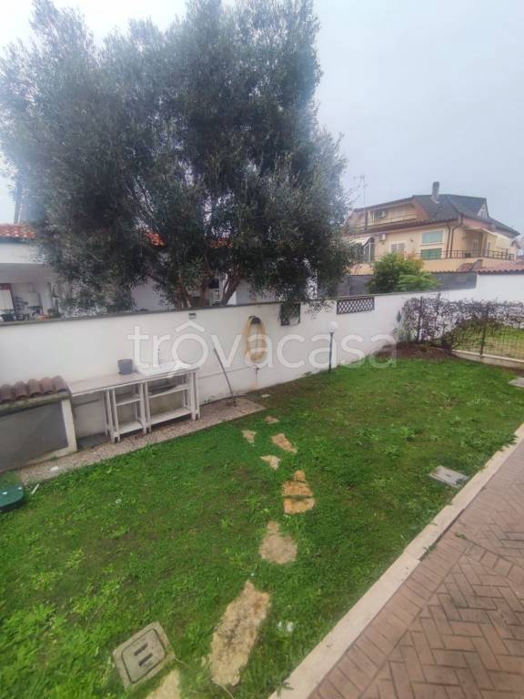 appartamento in affitto a Roma in zona Casal Palocco