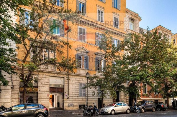 locale di sgombero in affitto a Roma in zona Rione Borgo