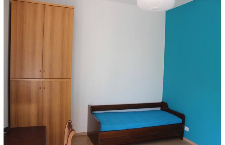 camera singola in affitto a Roma in zona Romanina