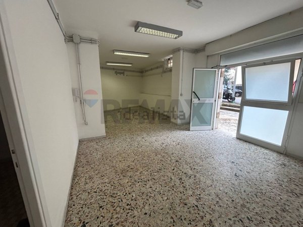 locale commerciale in affitto a Roma in zona Corviale