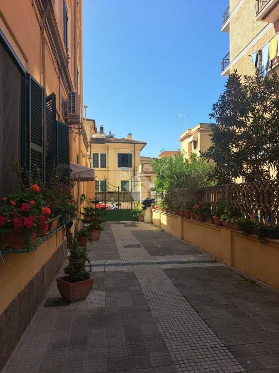 appartamento in affitto a Roma in zona Ostia