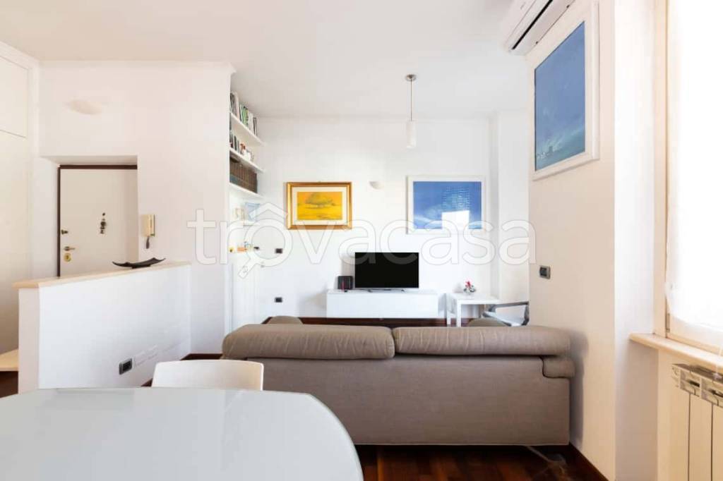 appartamento in affitto a Roma in zona Appio Claudio