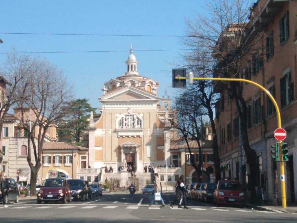 negozio in affitto a Roma in zona Monte Sacro/Talenti