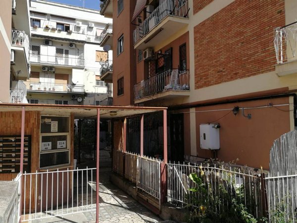 negozio in affitto a Roma in zona Tor Sapienza