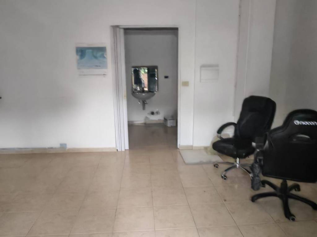 negozio in affitto a Roma in zona Settecamini
