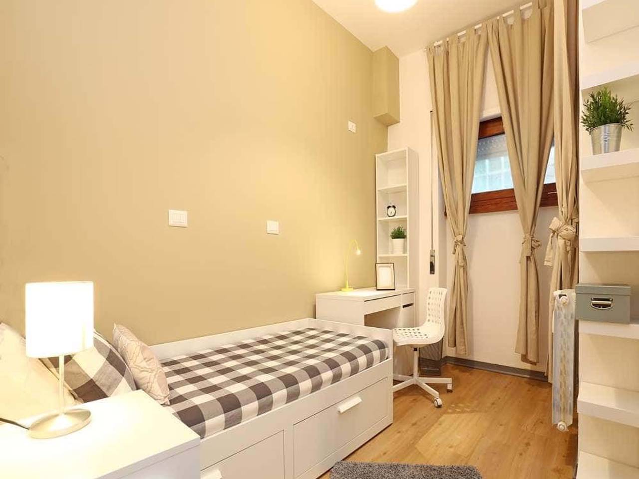 negozio in affitto a Roma in zona Trionfale