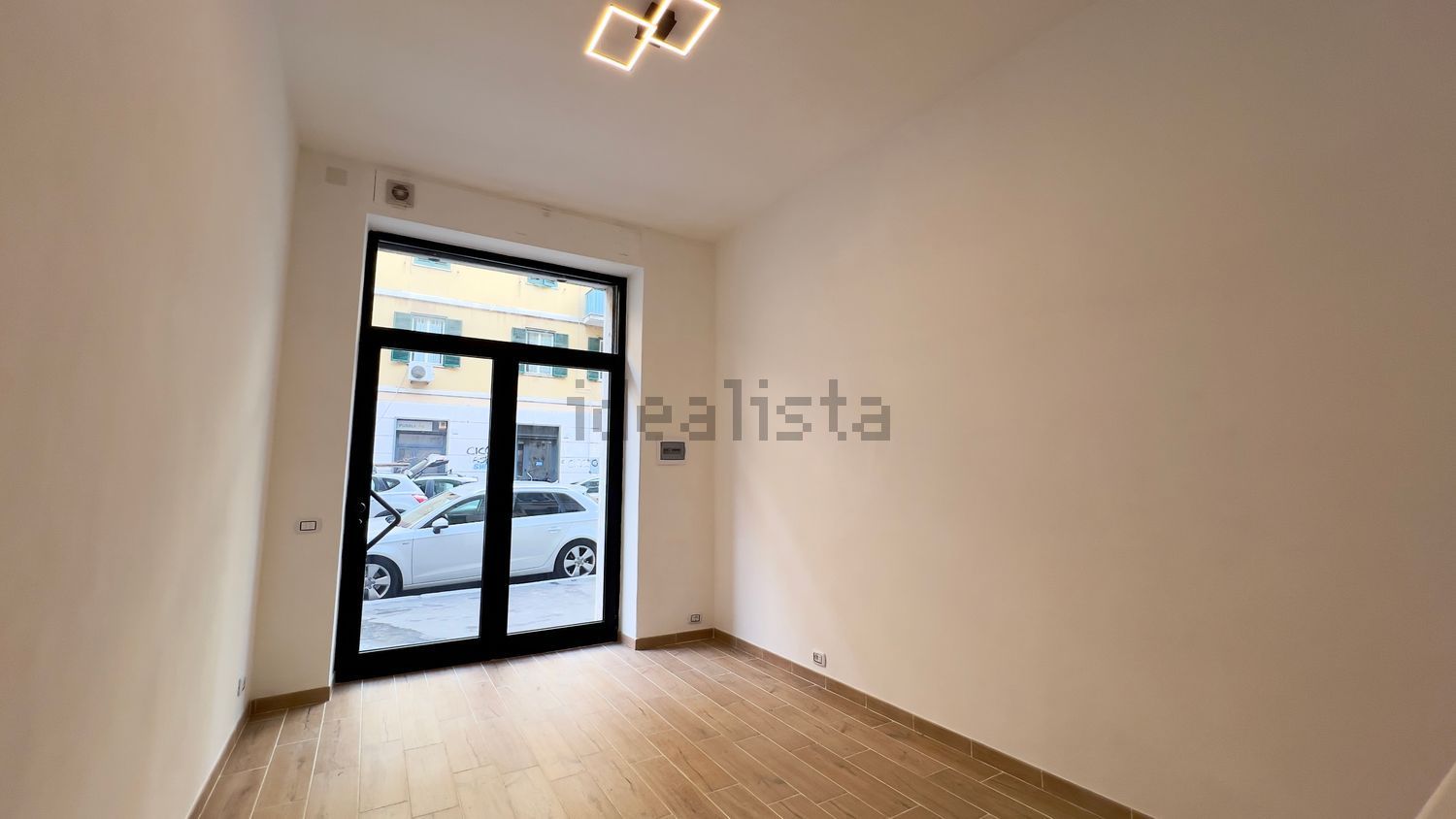 ufficio in affitto a Roma in zona Tuscolano