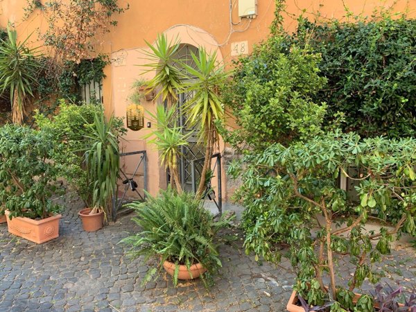 monolocale in affitto a Roma in zona Trastevere