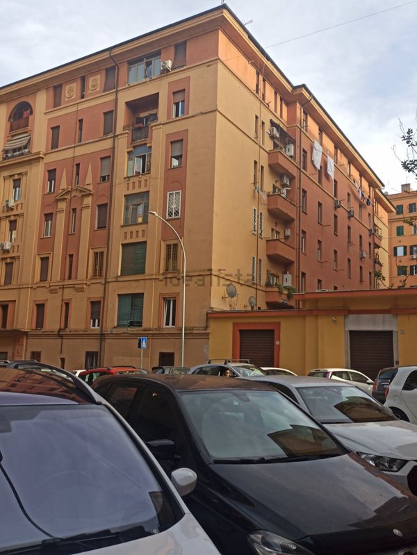 negozio in affitto a Roma in zona Prenestino-Labicano