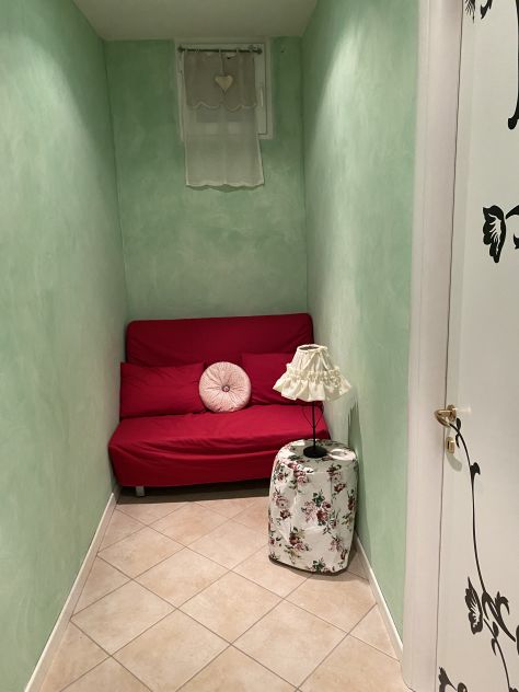 negozio in affitto a Roma in zona EUR