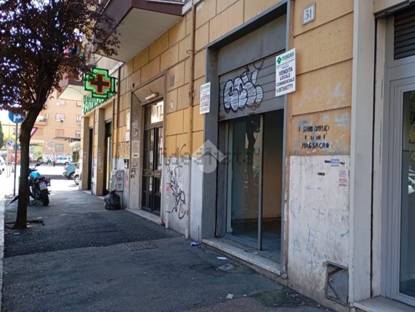 locale commerciale in affitto a Roma in zona Prenestino-Labicano