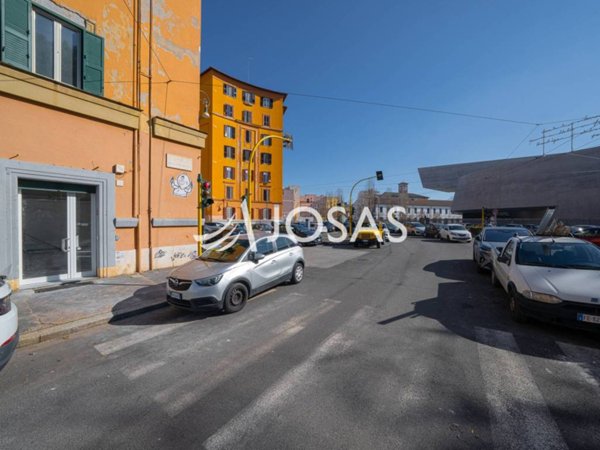 negozio in affitto a Roma in zona Flaminio