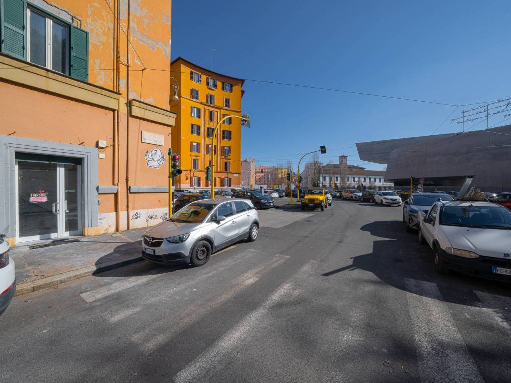 negozio in affitto a Roma in zona Flaminio