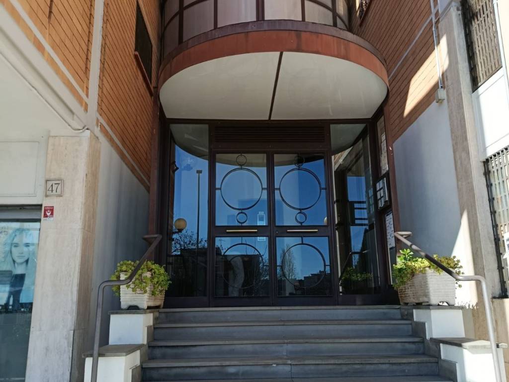 ufficio in affitto a Roma in zona Ardeatino