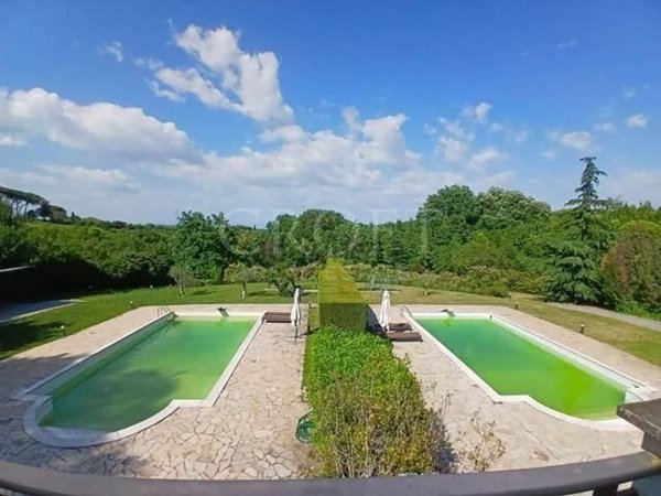 casa indipendente in affitto a Roma in zona Tomba di Nerone